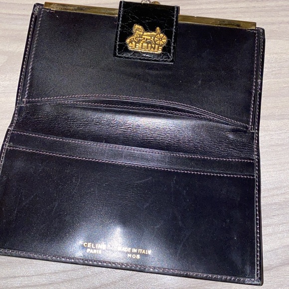 CELINE BLACK LEATHER HORSE AND CARRIAGE KISSLOCK VINTAGE WALLET - Picture 4 of 9